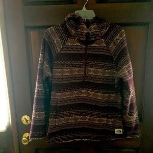 The North Face Hooded Crescent Pullover NWOT LARGE PRICED AS MARKED